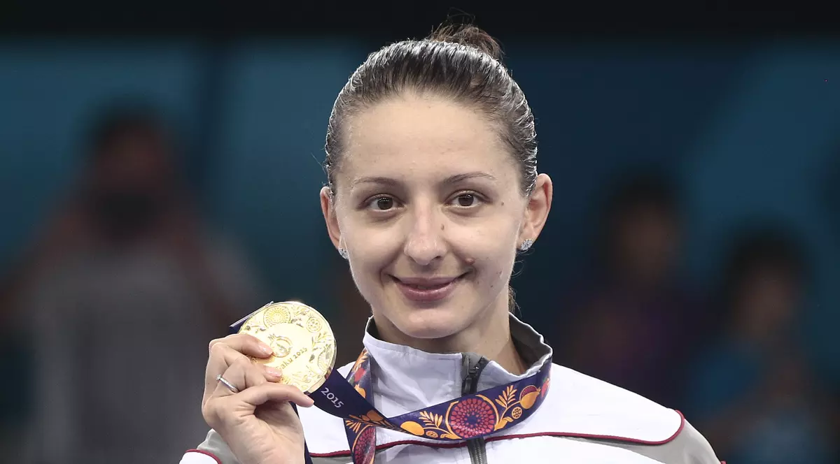 Ana Maria Brânză a cucerit primul trofeu de la revenirea în scrimă. Visează la titlul mondial: ”Echipa e în formare, o construim de la concurs la concurs”