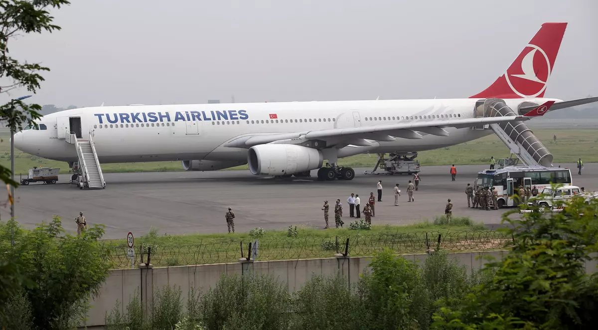 SUA a ridicat interdicția privind laptopurile și pentru Turkish Airlines