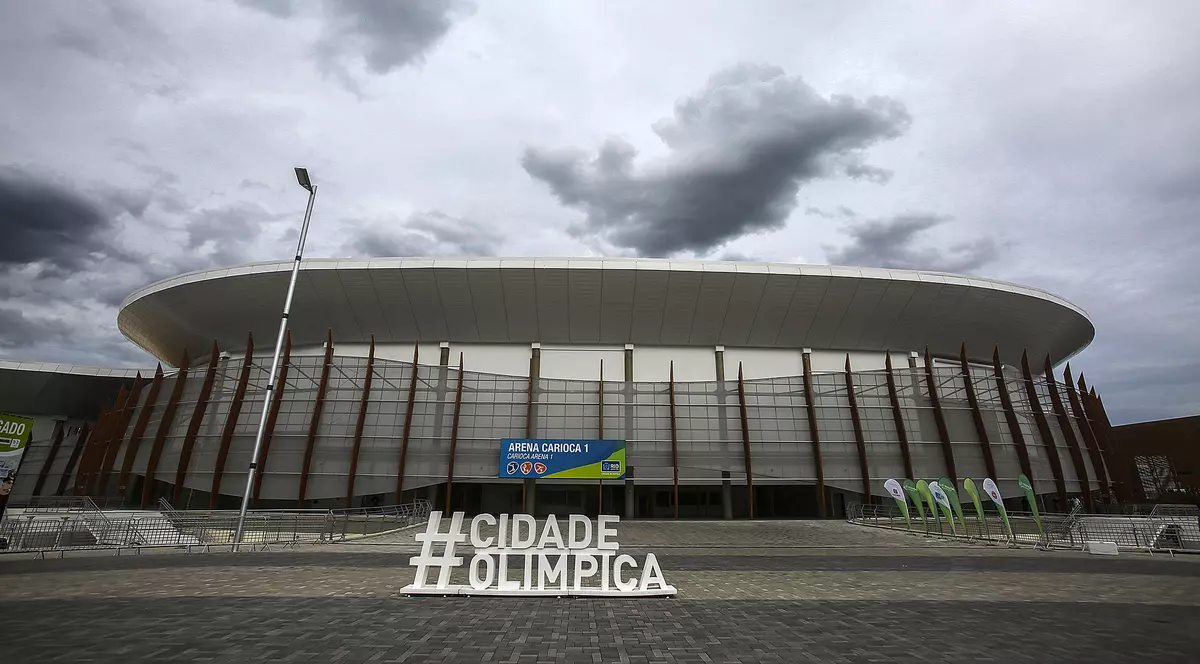 Transsexualii ar putea participa fără restricţii la Jocurile Olimpice de vară de la Rio de Janeiro