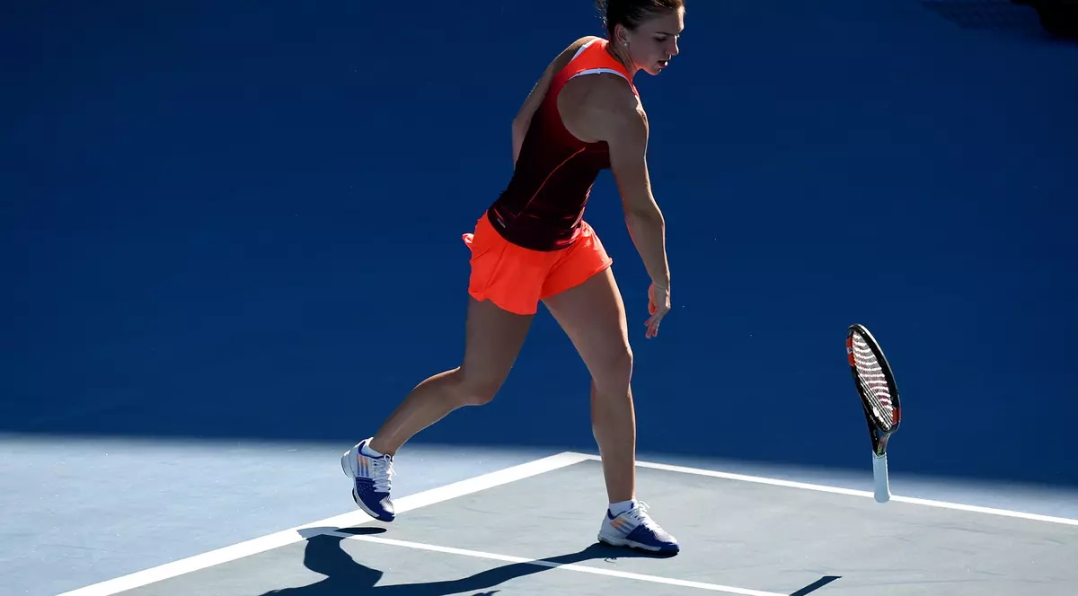 Halep a câștigat și cel de-al doilea meci din 2016, dar a tremurat. ^L-a chemat de două ori pe Darren Cahill / GALERIE FOTO & VIDEO