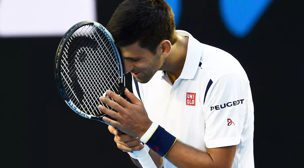 Djokovici și-a arătat slăbiciunile. A avut nevoie de cinci seturi, pentru a-l elimina pe Simon
