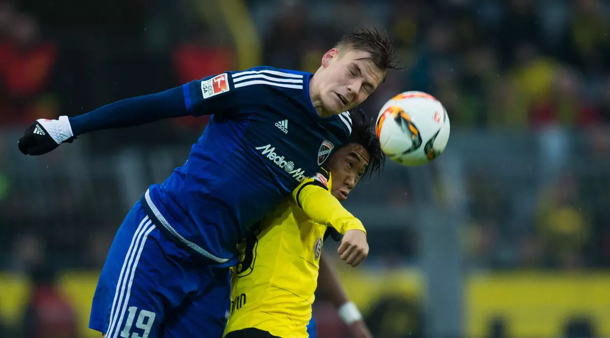 Bundesliga: Leverkusen s-a distrat, Dortmund s-a chinuit și a fost favorizată de arbitru. Alex Maxim a oferit pasa decisivă la golul victoriei lui Stuttgart / VIDEO