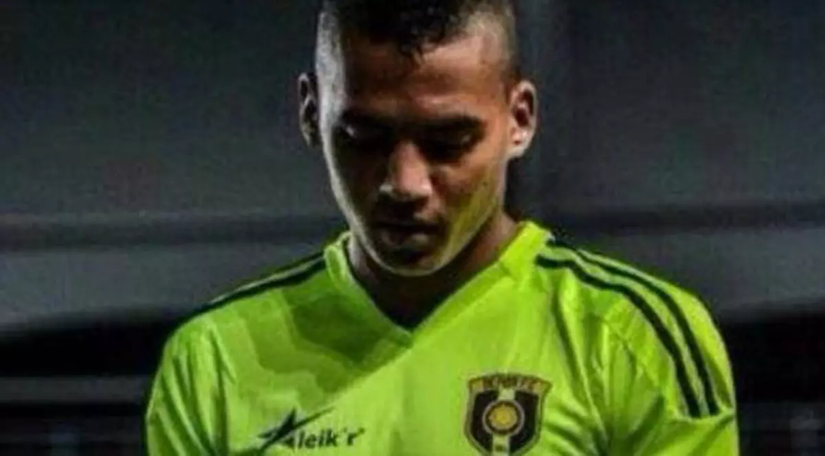 Fotbalistul împușcat în Columbia de Anul Nou riscă să rămână paralizat pe viață, la doar 22 de ani! ^Șirul asasinatelor a început în 1994, cu Andres Escobar!