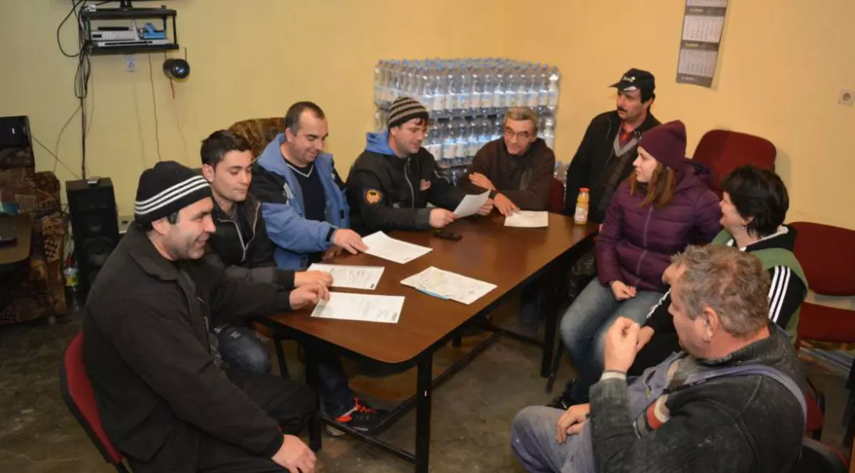 Revoltă! Sătenii se plâng că internetul nu are viteză mare!