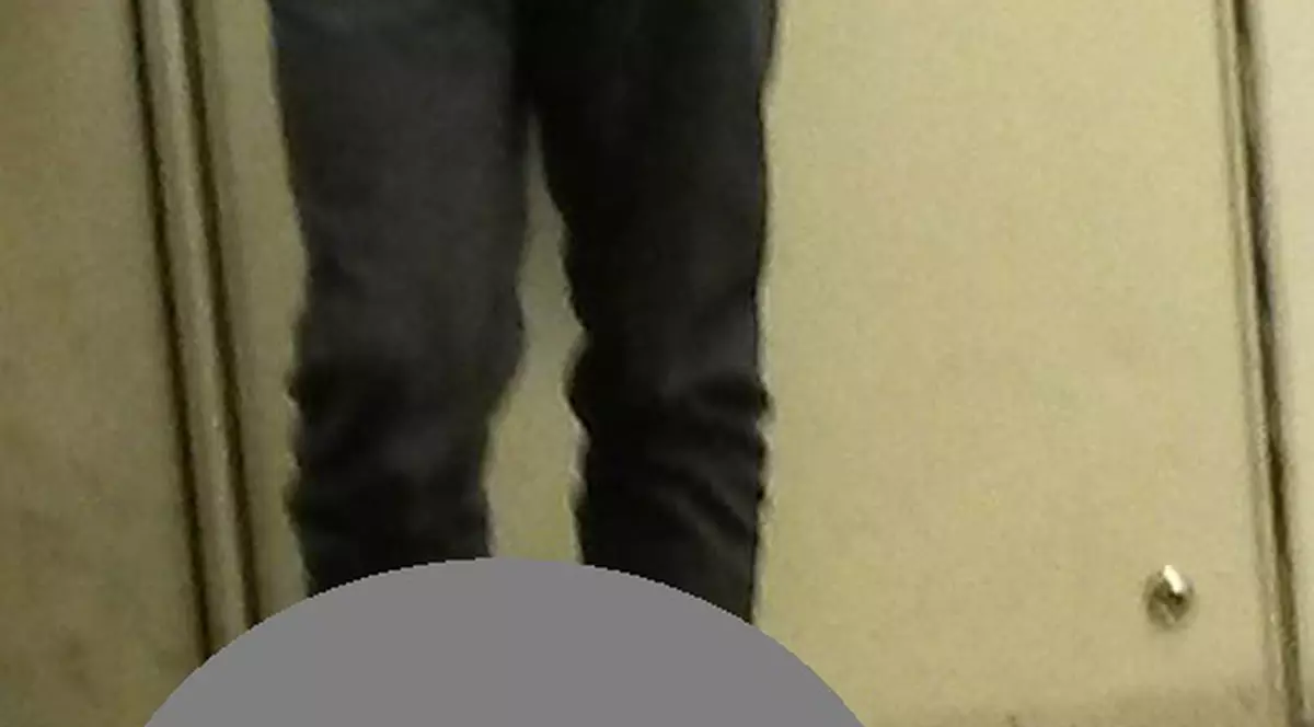 Toată lumea din metrou a rămas ca la dentist! Este incredibil cum s-a încălțat bărbatul ăsta