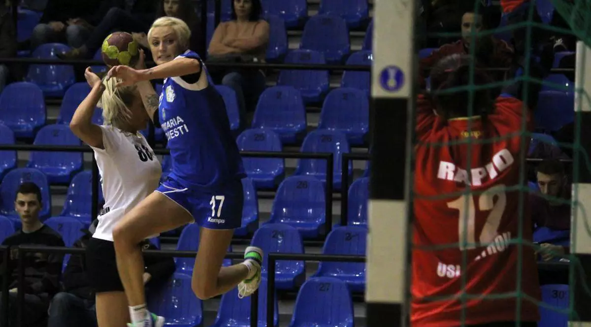 Retragerea Ramonei Farcău, evenimentul handbalului românesc în această vară, sâmbătă, în direct la TVR 2