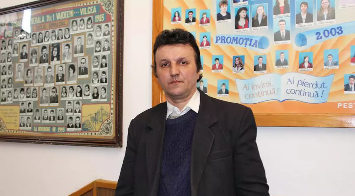 Ce făcea un profesor de religie, fără Dumnezeu, în timpul orelor