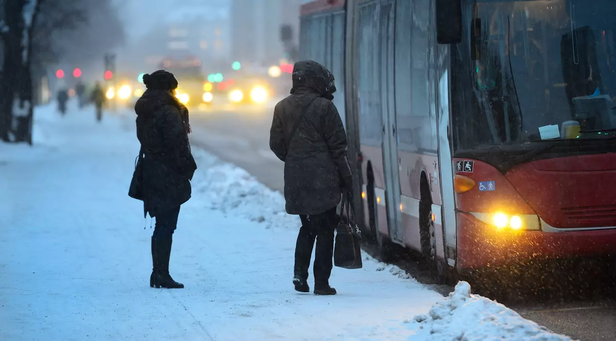 La Ploiești, automatele de bilete pentru autobuz nu dau rest