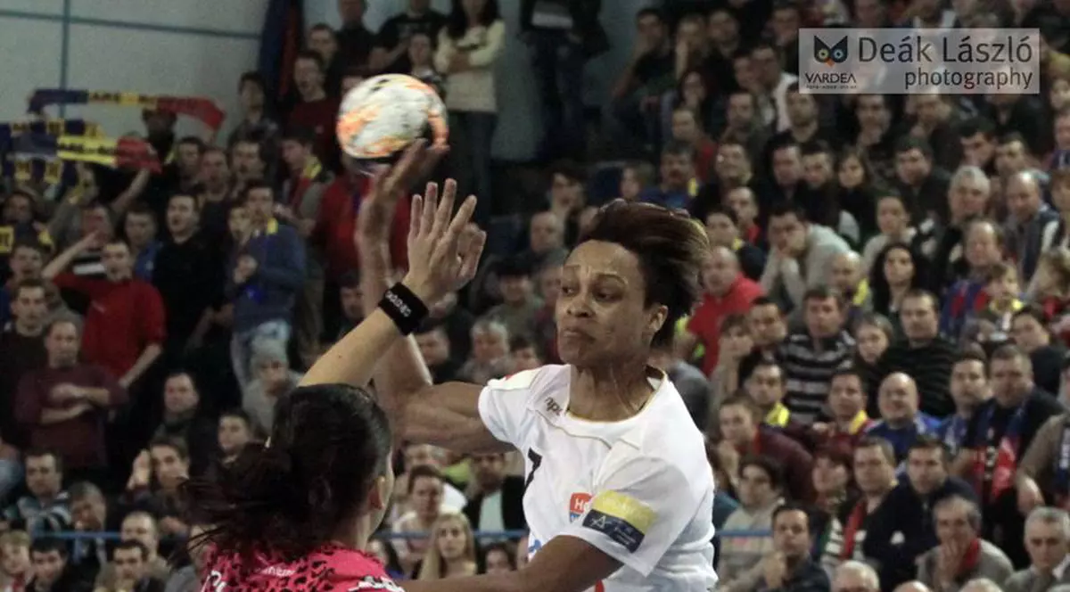 Handbal, Liga Campionilor: Fleury Loiret - HCM Baia Mare 17-18! ^Războiul pentru ”sferturi”  din Franța a fost câştigat în ultima  secundă/  VIDEO