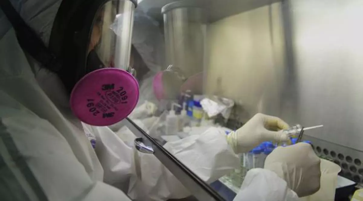 Primul deces de gripă AH1N1 de la Iaşi. Medicii trag un semnal de alarmă