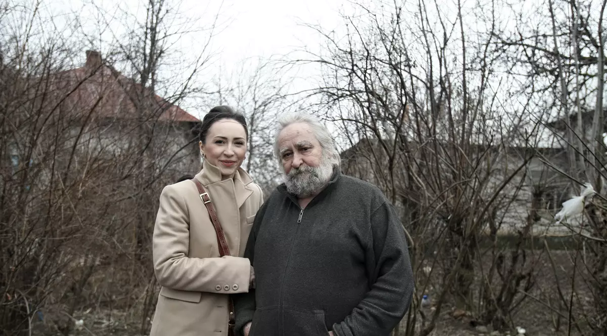 Studenta care a învins sistemul de pensii în numele tatălui său