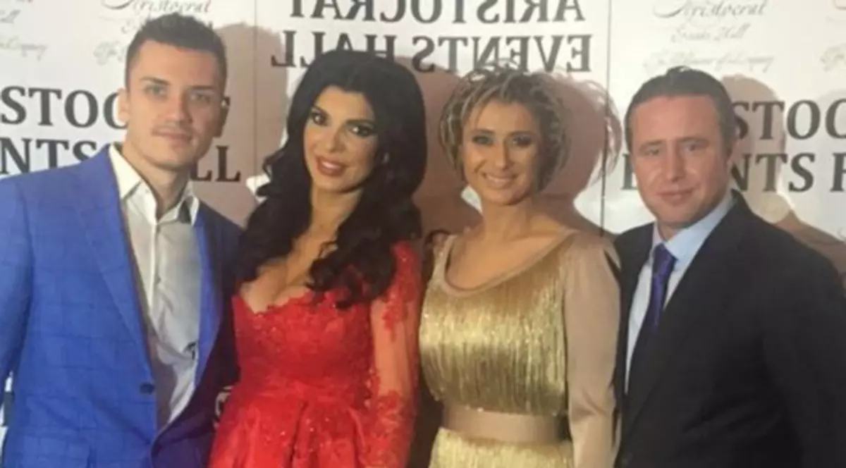 Andreea Tonciu, SUPER SEXY, la petrecere. Ce rochie scurtă a purtat | FOTO