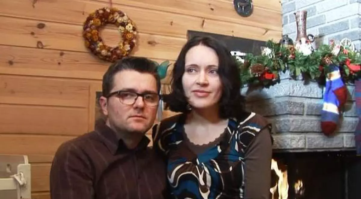 Soţii Bodnariu şi-au văzut pentru prima fetele. Reacţia emoţionantă a copilelor