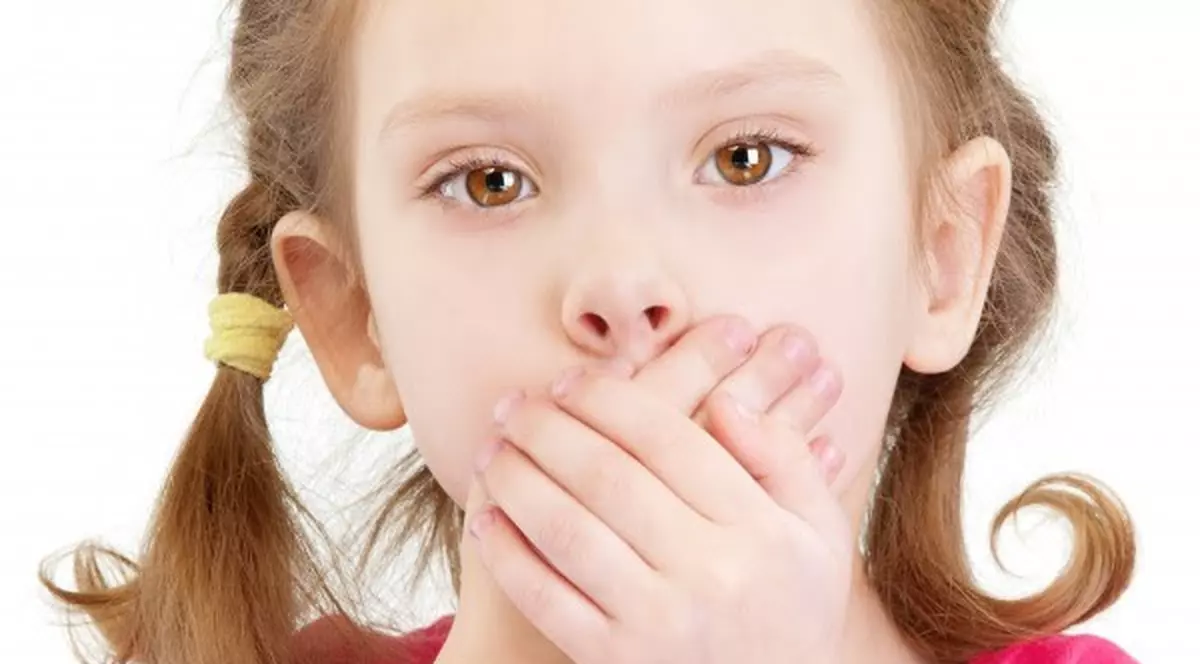 Trei probleme de sănătate orală întâlnite, din ce în ce mai des, la copii
