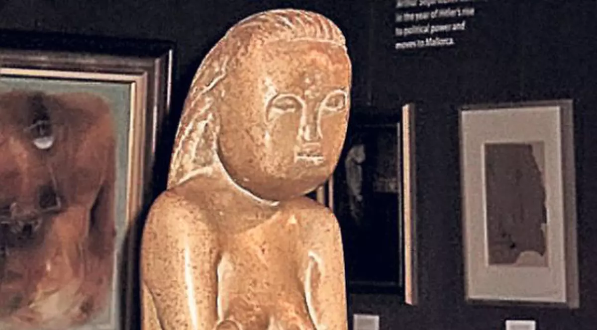 Statul nu dă bani de "Cumințenia Pământului", dar n-o lasă să iasă din țară