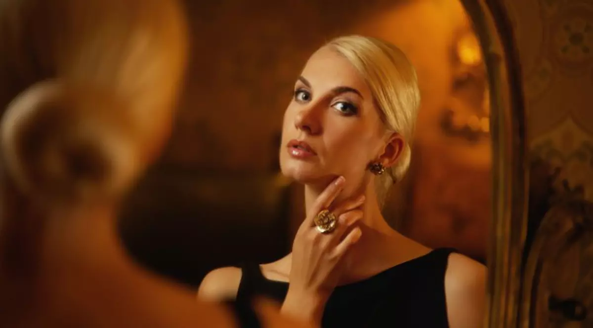 Testul oglinzii îți spune ce fel de persoană ești