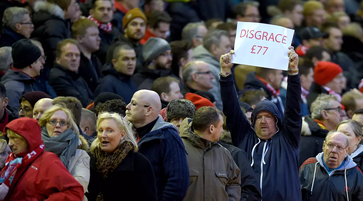 Liverpool a fost eliminată dramatic din Cupa Angliei. Golul decisiv, marcat de un fotbalist care nu mai punctase din 2010! VIDEO