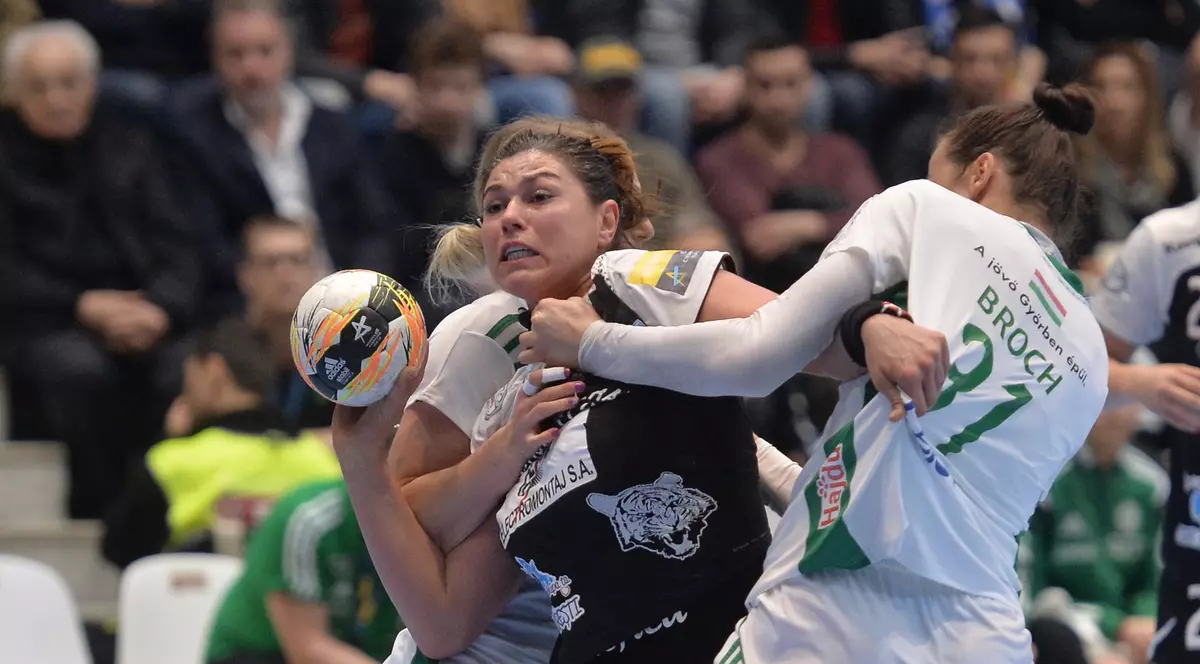 CSM București - Ferencvaros, în sferturile Ligii Campionilor la handbal feminin (vineri, ora 20.00, Digi, Dolce). ”Vom da sută la sută!”.