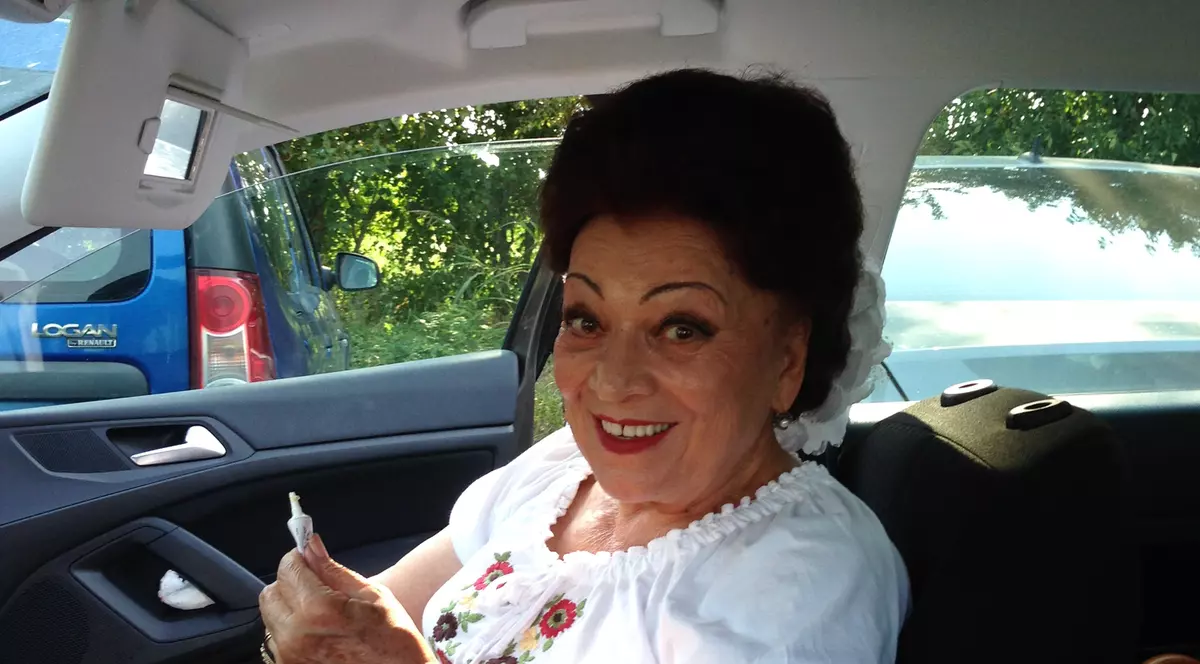 EXCLUSV/ A trăit în România, va muri în SUA. Maria Ciobanu se retrage definitiv la Los Angeles, unde are deja un loc de veci