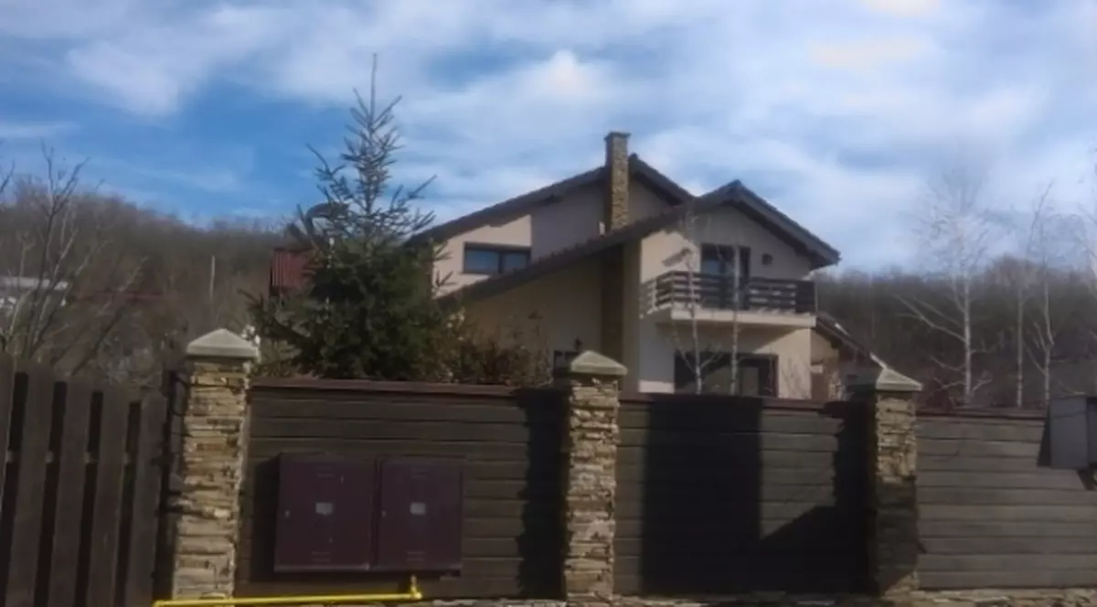 AMENINŢARE ÎN STIL MAFIOT? Copilul directoarei unei firme din Vaslui, sechestrat în casă de doi indivizi care nu au furat nimic din locuinţă!