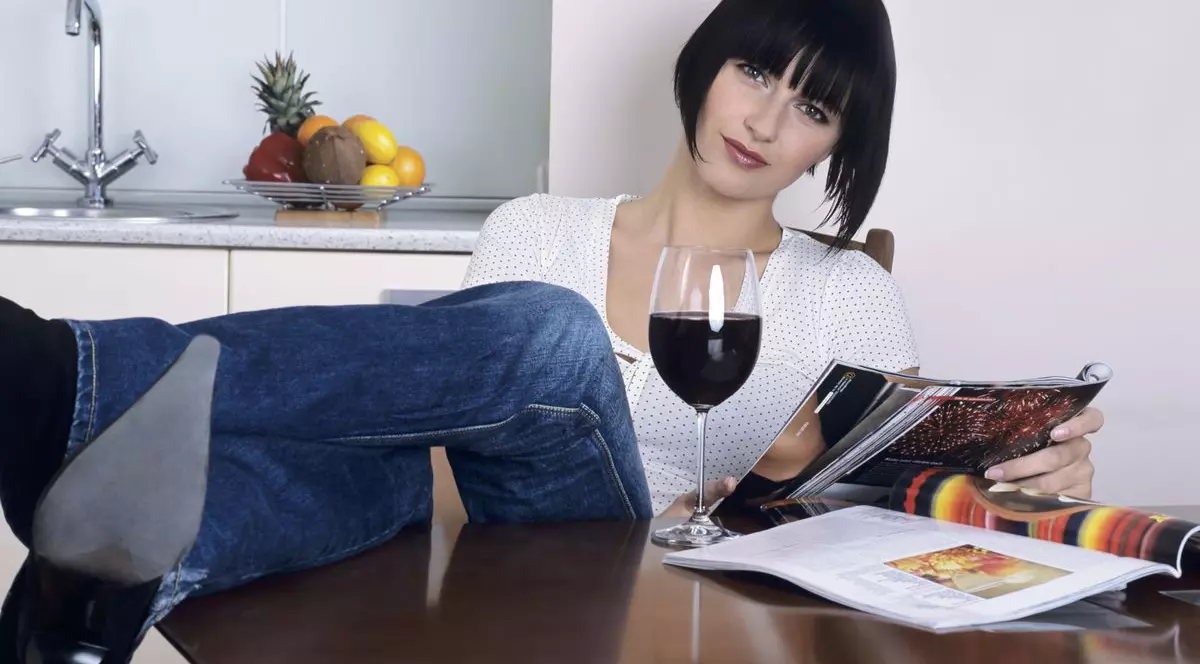 Adevărul despre alcool și kilogramele în plus. Nu este deloc așa cum se credea