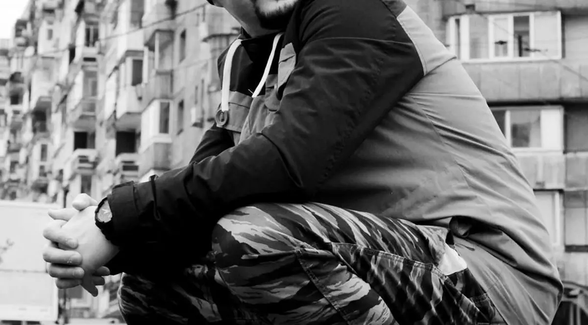 Passcall lansează un remake al piesei “Ce n-a văzut Parisul”! Ce părere are Miță de la Bere Gratis?