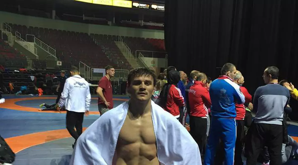 Luptătorul Andrei Dukov a cucerit bronzul la Europenele de la Riga