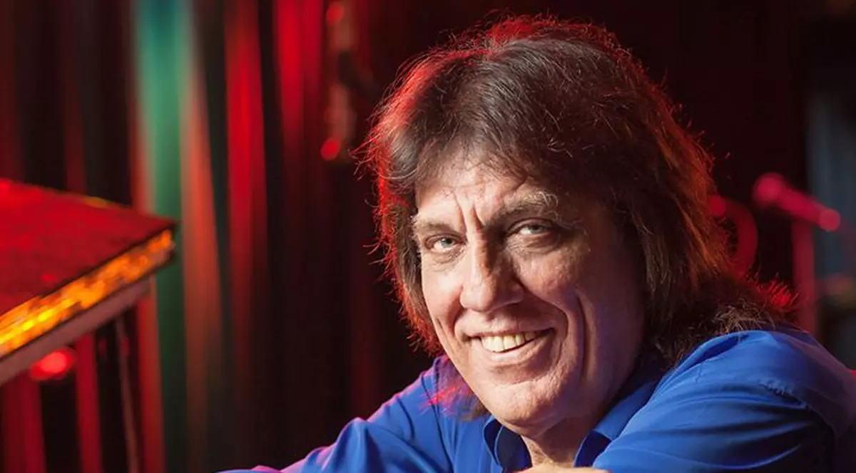 Cântăreţul Jon English a murit, la 66 de ani