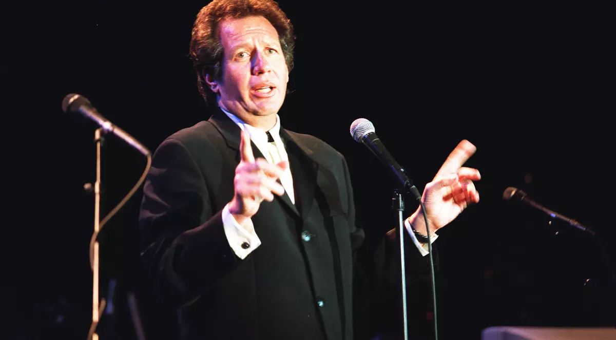 CELEBRUL ACTOR DE COMEDIE GARRY SHANDLING A MURIT ÎN URMA UNUI ATAC DE CORD