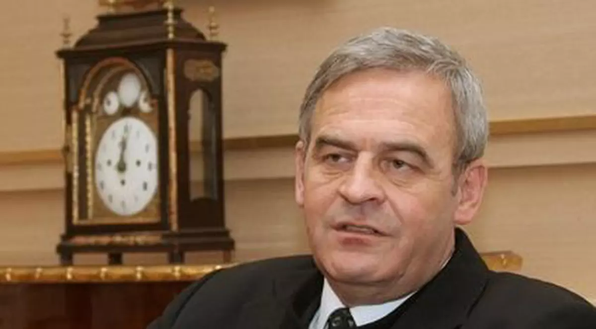 Laszlo Tokes a devenit tată a cincea oară, la 65 de ani