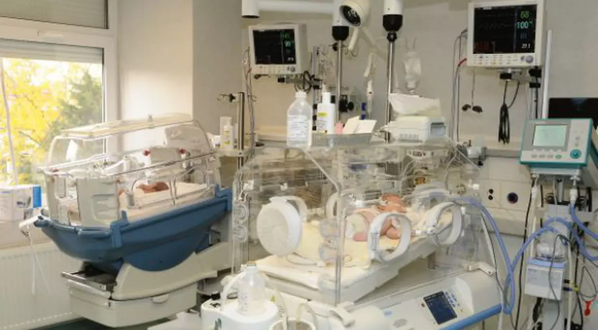 O bacterie periculoasă a fost descoperită la Spitalul Judeţean Suceava după ce au murit doi bebeluși