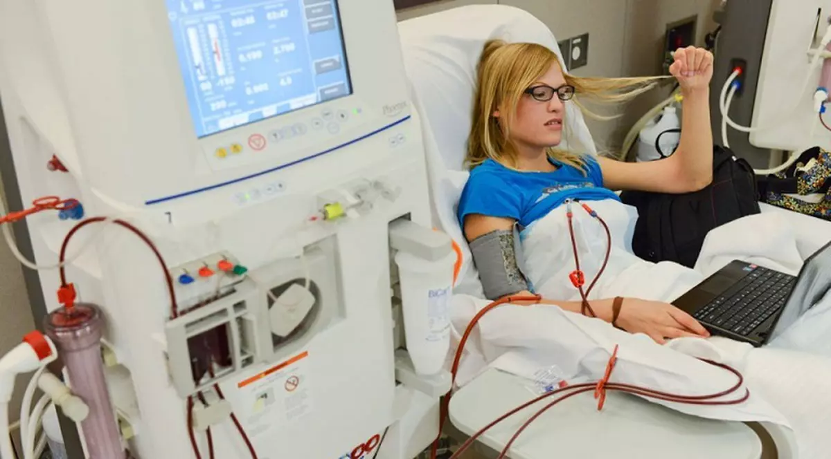 5 boli care te pot trimite la dializă