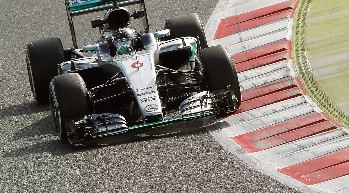 Marele Circ își turează motoarele. Pilotul Nico Rosberg, cel mai rapid