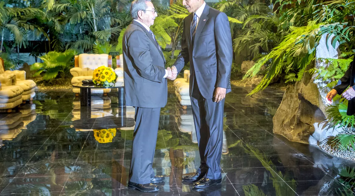 Barack Obama și Raul Castro, discuție tensionată. Liderul de la Havana s-a enervat în timpul conferinței de presă