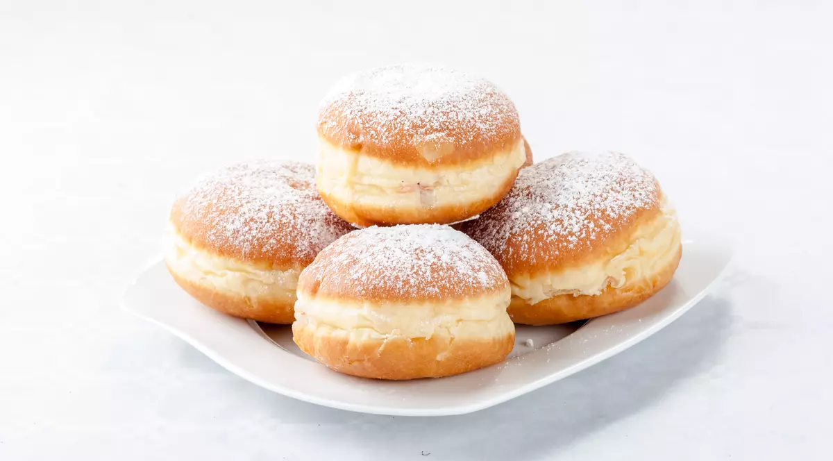 Libertatea te ajută să găteşti ieftin şi bun. Gogoşi pufoase cu doar 7 lei