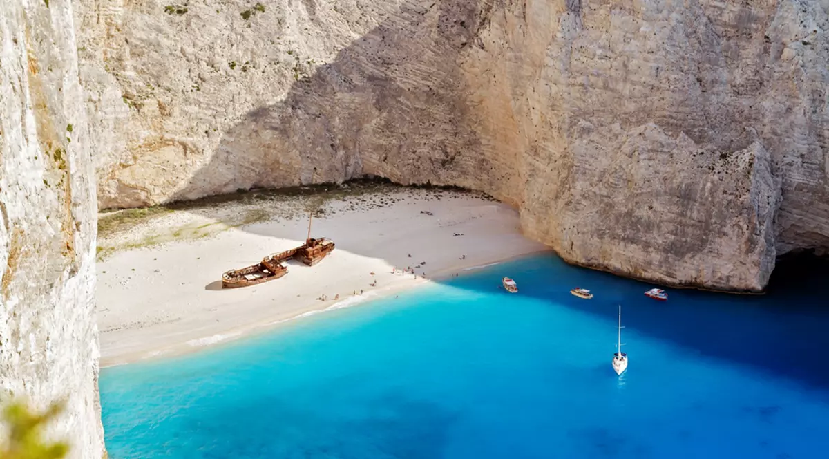 turist american ucis în bătaie în Grecia - zakynthos