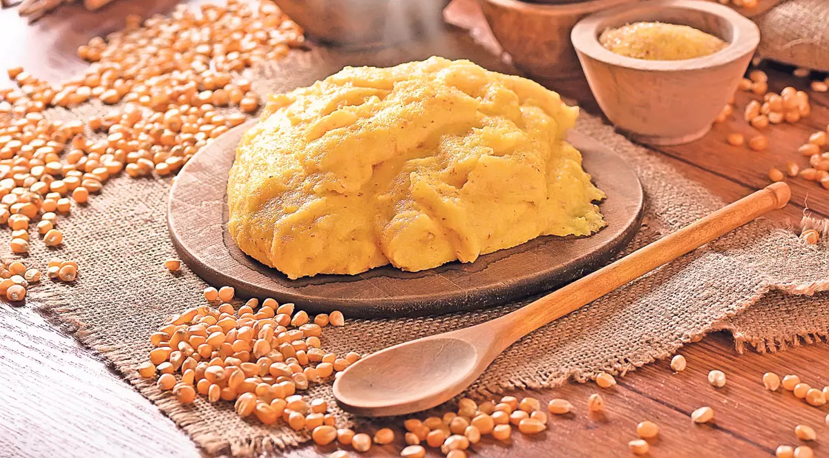 Mămăligă pentru toate gusturile – Rețete dulci și sărate de făcut imediat