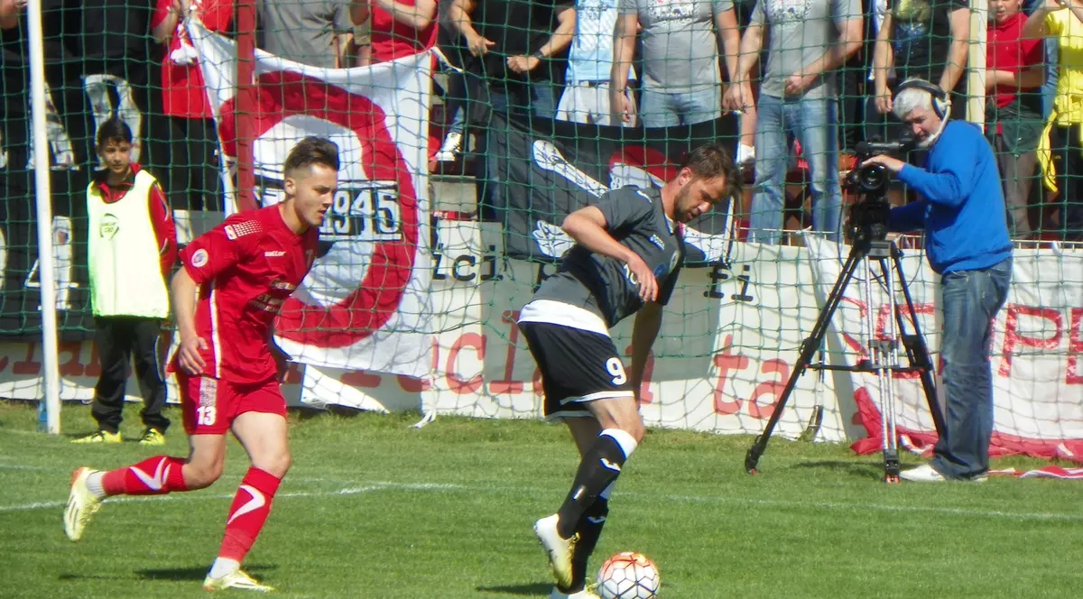 Liga 2, play-off și play-out. La Arad, remiză în meciul zilei, între Bătrâna Doamnă și Gaz Metan. Rezultate