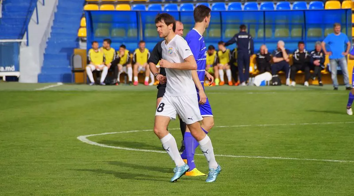 Circ în Republica Moldova! Patronul de la Petrocub și-a scos echipa de pe teren după un gol anulat cu liderul Dacia. Meci abandonat! / VIDEO