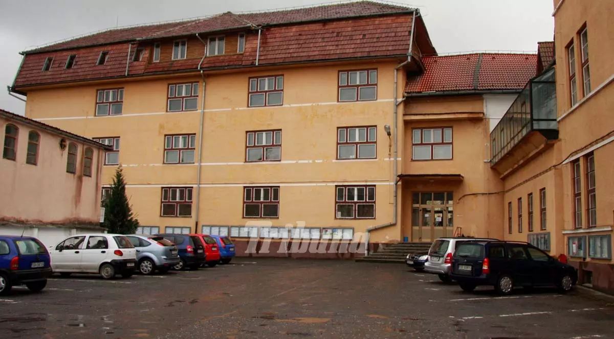 Inspectoratul Şcolar Sibiu a rămas fără site şi fără telefon din cauza datoriilor