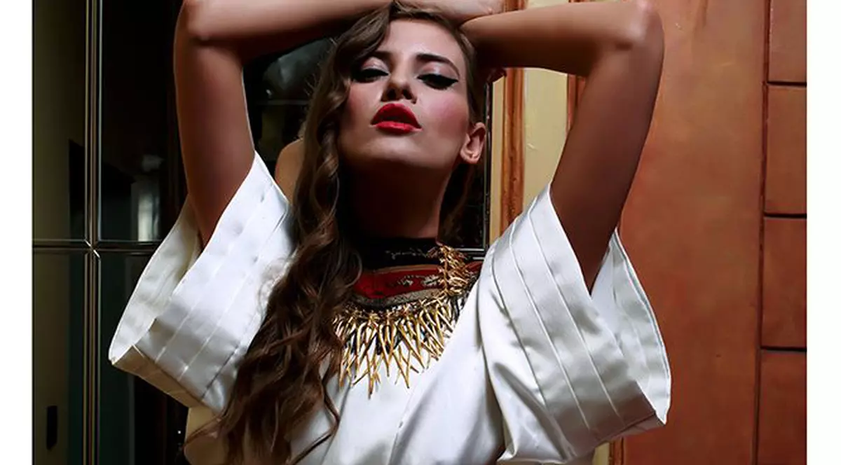Sore, criticata dur de IUlia albu