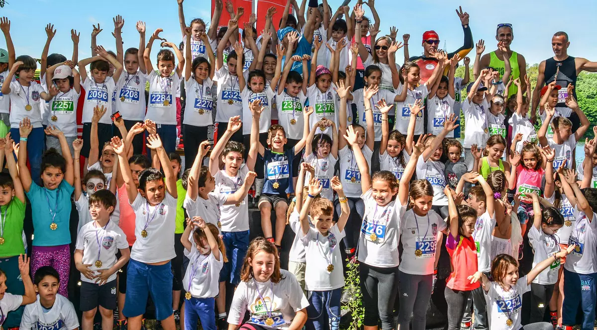 Cadou de 1 iunie. Angajații cu copii ar putea primi tichete cadou de 150 de lei