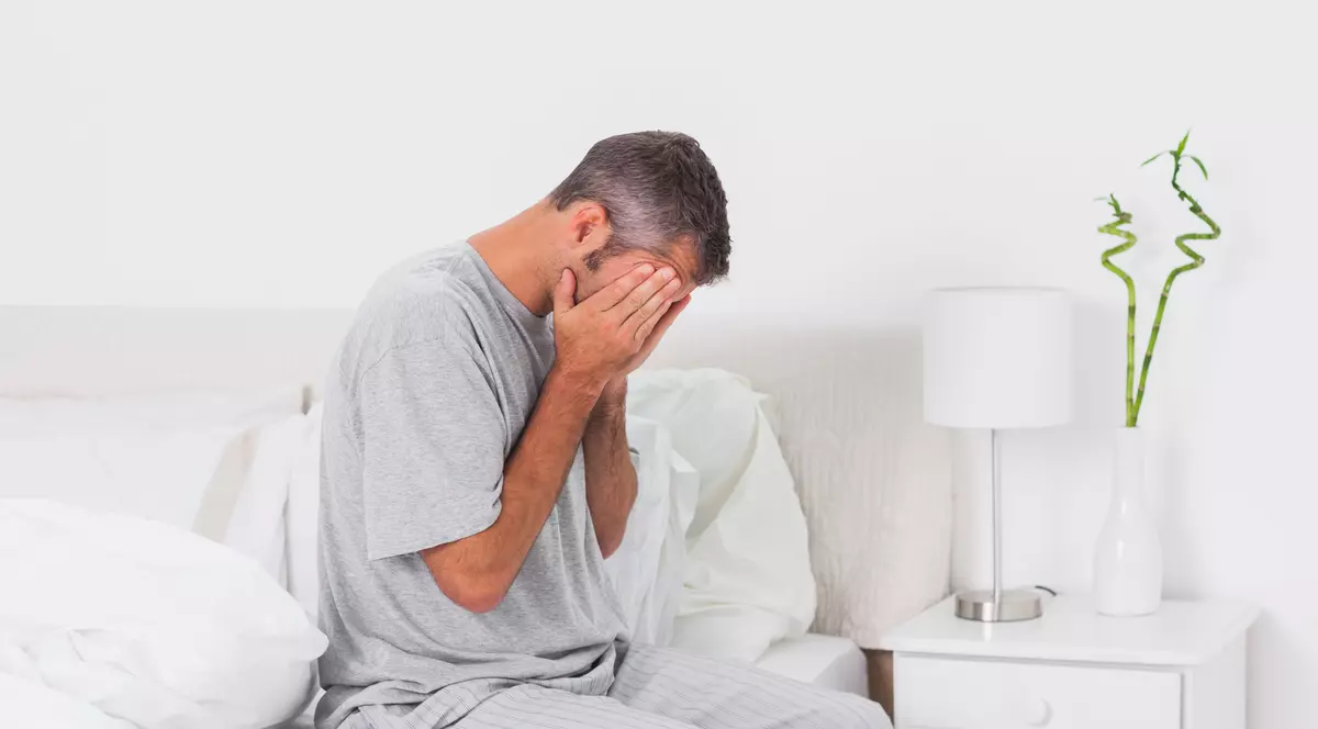 Întreci măsura de sărbători, la consumul de alcool? Câteva soluții pentru a scăpa de mahmureală