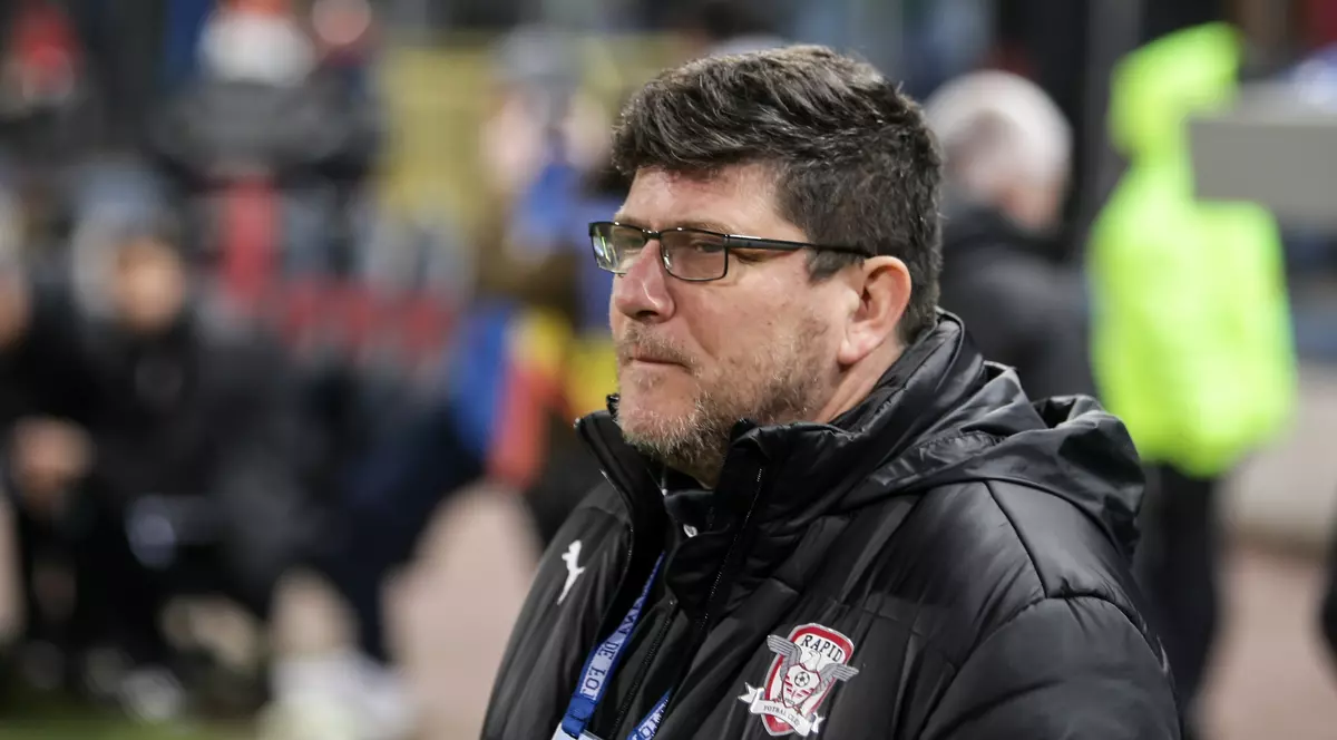 Rocadă între antrenorii Cristi Pustai și Leo Grozavu