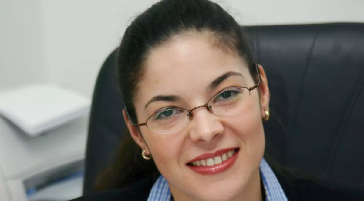Cine este Ana Birchall