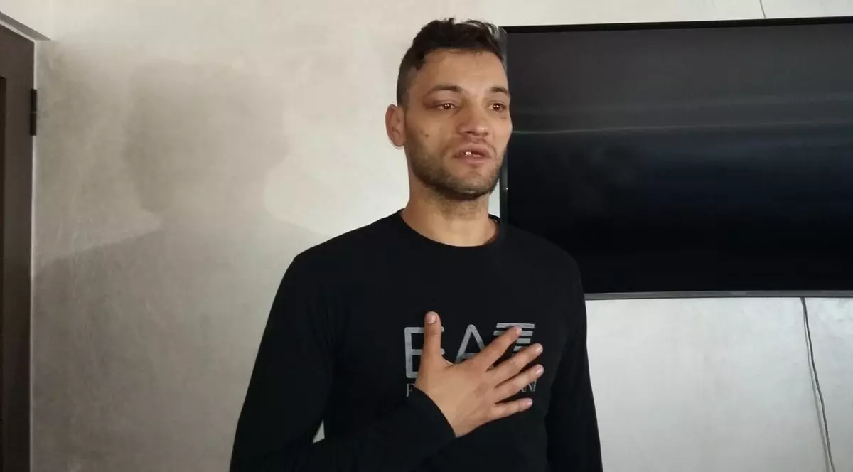 Un bărbat din Galaţi susţine că “mascaţii” l-au bătut fără să aibă vreo vină chiar în faţa fetiţei lui! FOTO