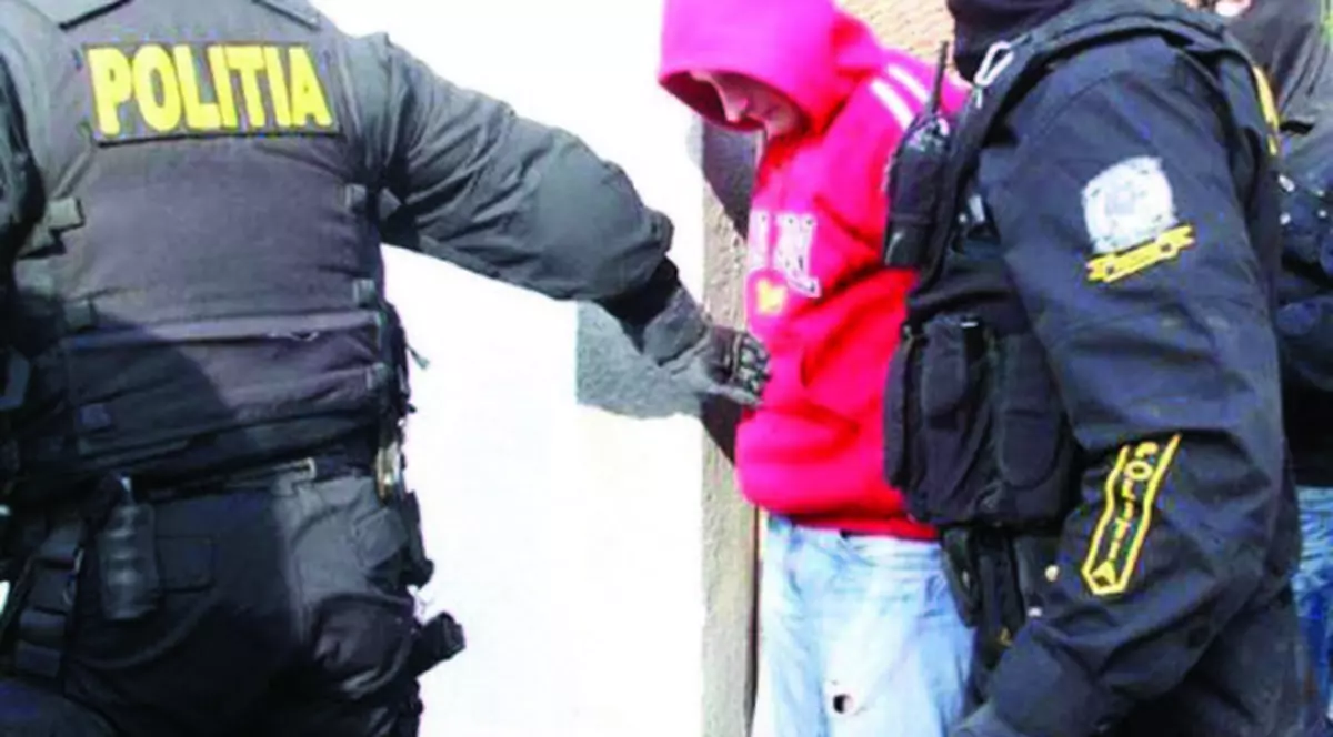 Le-a dat unor oameni “de bine” 200.000 de lei