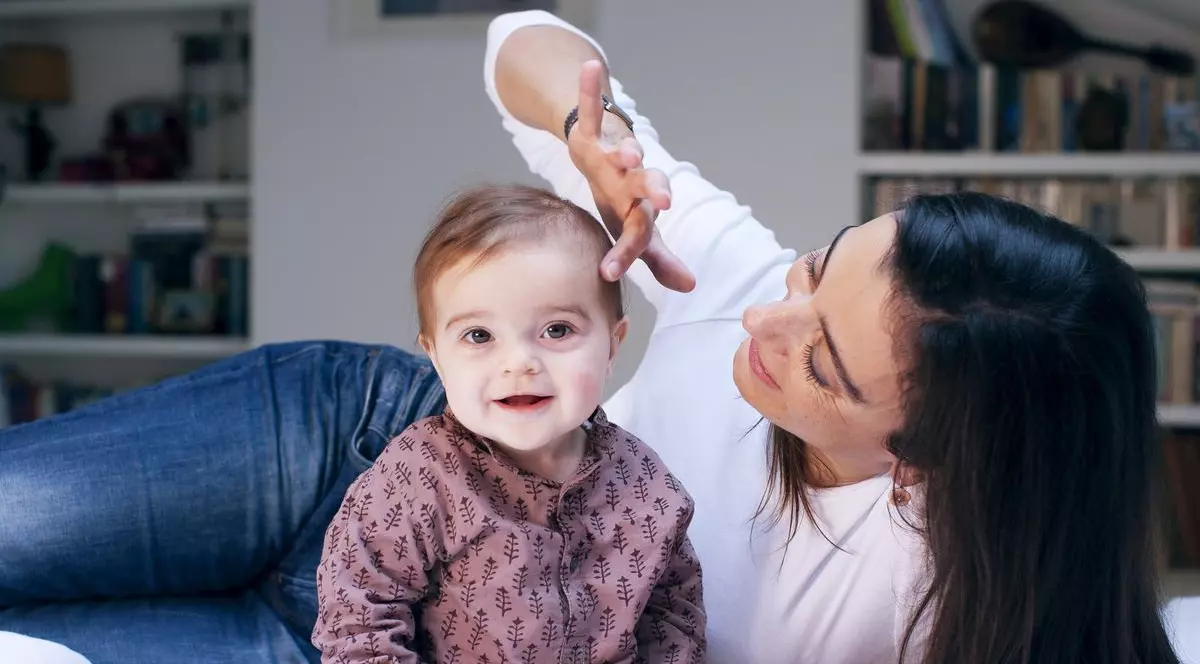 Ce îi ajută pe bebeluși să vorbească mai repede