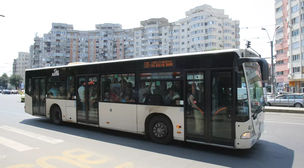 Acum poți să vezi pe telefon la ce oră vine autobuzul