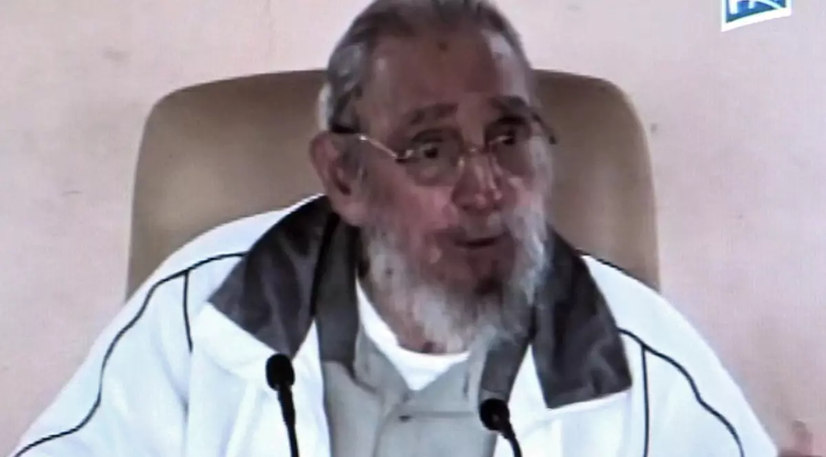 Fidel Castro, o nouă apariție neașteptată în public